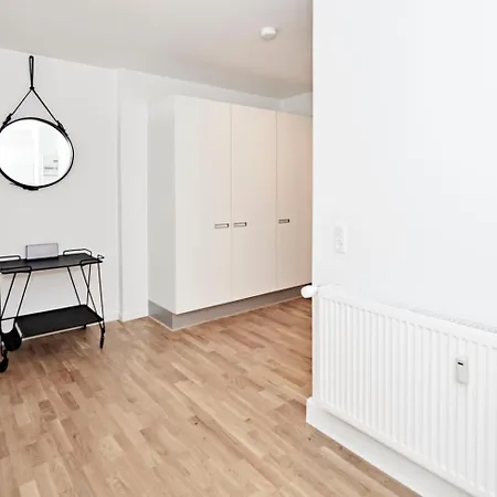 Apartment Cool 1-bed With Private Terrace